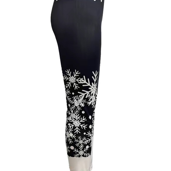 Christmas snowflake leggings - Picture 2 of 3